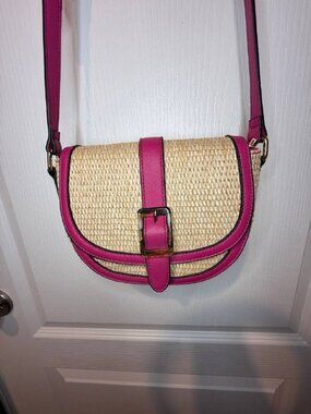 Izzy & Ali Pink & Straw Crossbody Summer Bag